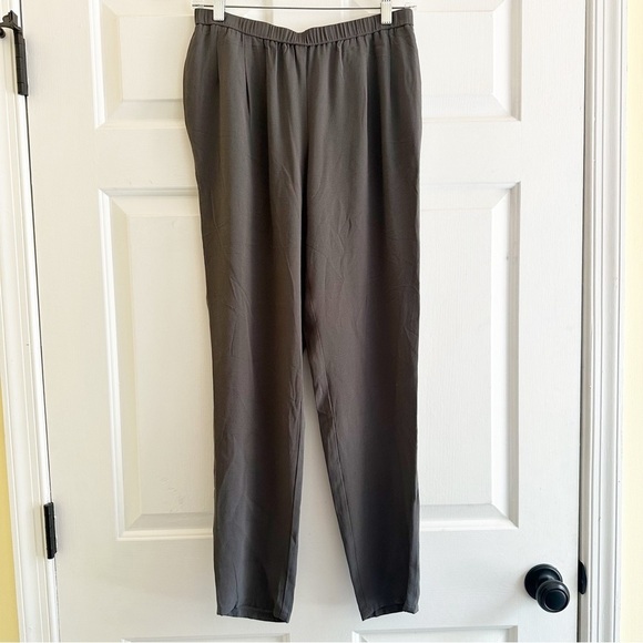 Eileen Fisher Petite Silk Georgette Crepe Tapered Pant in Grey Size Small - Picture 2 of 6